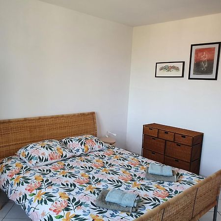 Le Soleil Du Ventoux Villa Entrechaux Luaran gambar